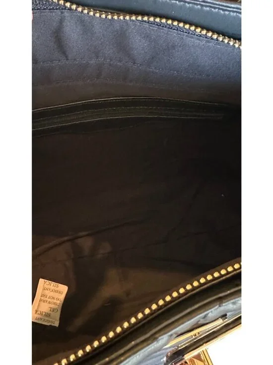 NWT Designer Badgley Mischka Tote Bag w/ Gold Lock Big Quilted Black - Picture 6 of 9